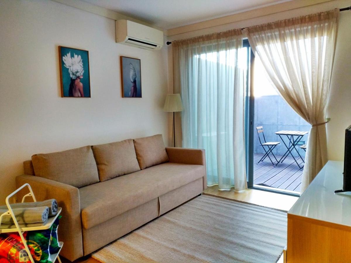 Nice Duplex Apartment With Free Pool And Garage Лиссабон Экстерьер фото